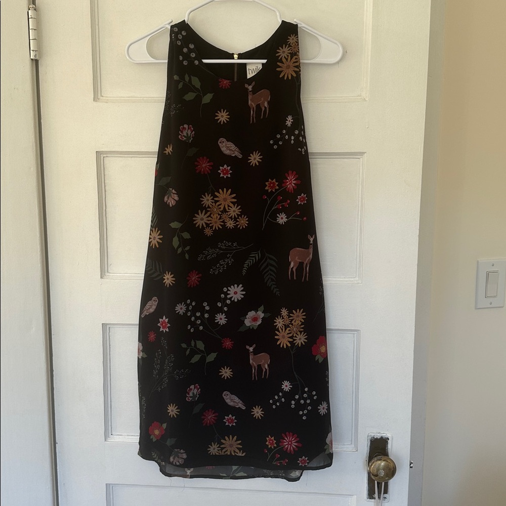 Adorable dress with owls 🦉 deers 🦌 and 🌺🌼🍃